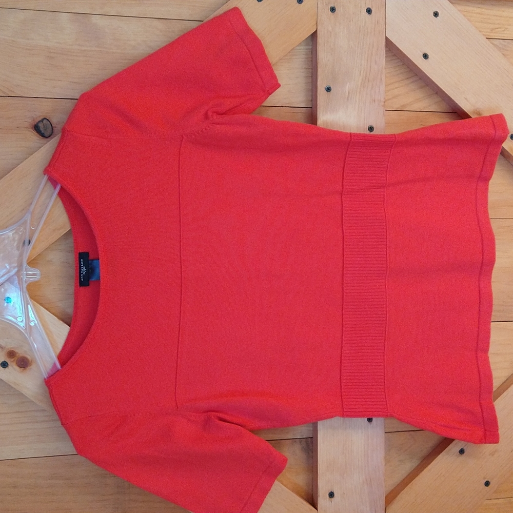 Woman's top